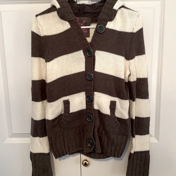 Kirra sweater - Picture 2 of 3